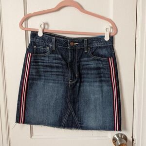Hollister | Ultra HIgh-Rise Skirt NWT Sz 28